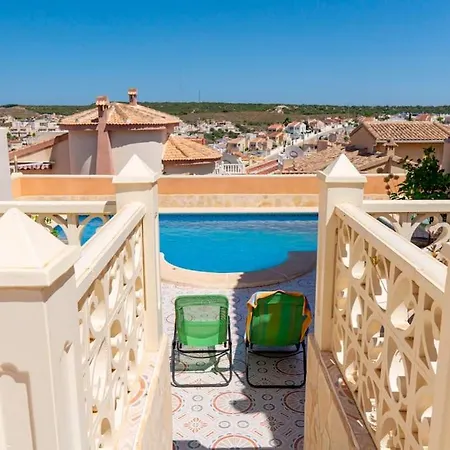 Twin With Private Pool *